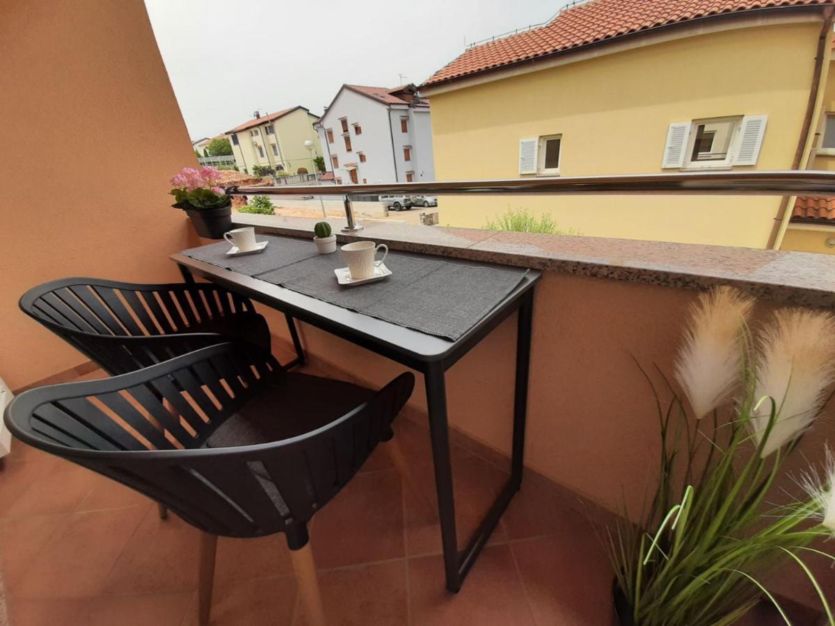 Apartment Rose مالينسكا المظهر الخارجي الصورة