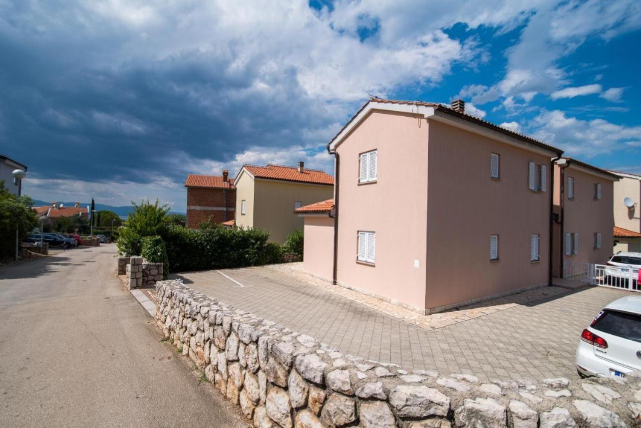 Apartment Rose مالينسكا المظهر الخارجي الصورة