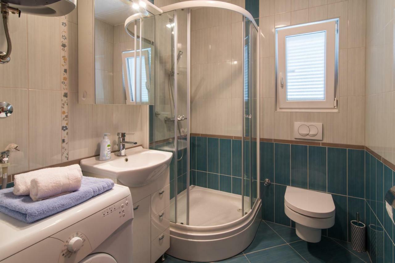 Apartment Rose مالينسكا المظهر الخارجي الصورة